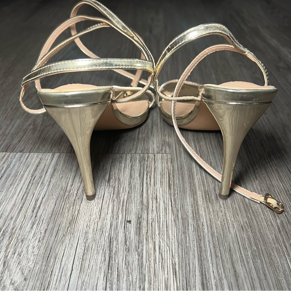 New Liliana Women's Metallic gold Strappy Heels - Picture 4 of 5